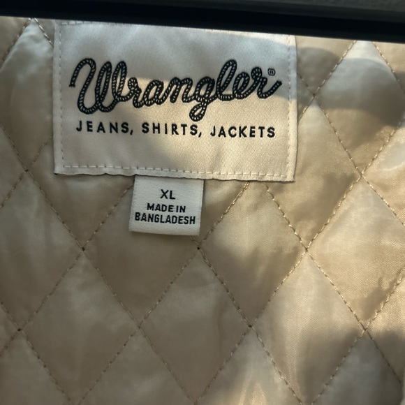 Women’s Aztec Patterned Wrangler Retro - Picture 3 of 6